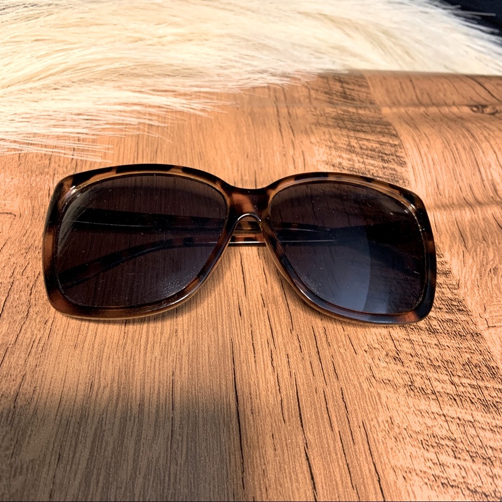 Tortoise Shell Sunglasses